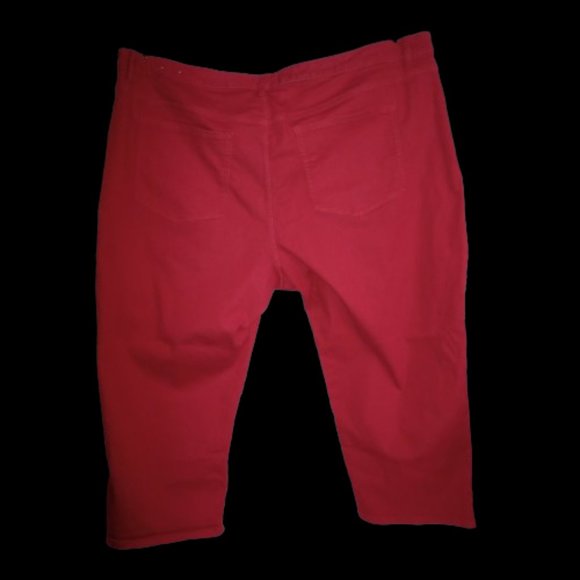Lane Bryant Red Jeans Women's Size 28 Mid Rise Flex Waist Boyfriend Capri Pants - Picture 2 of 7